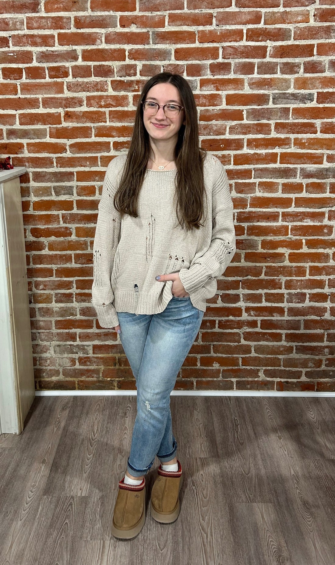 Vivian Slim Straight Jeans