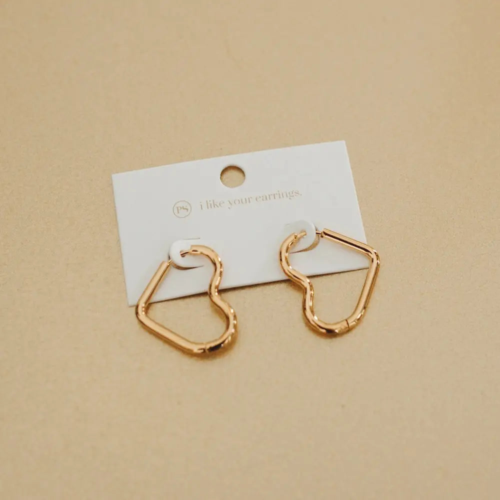 Pretty Simple- Heart Hoop Earrings