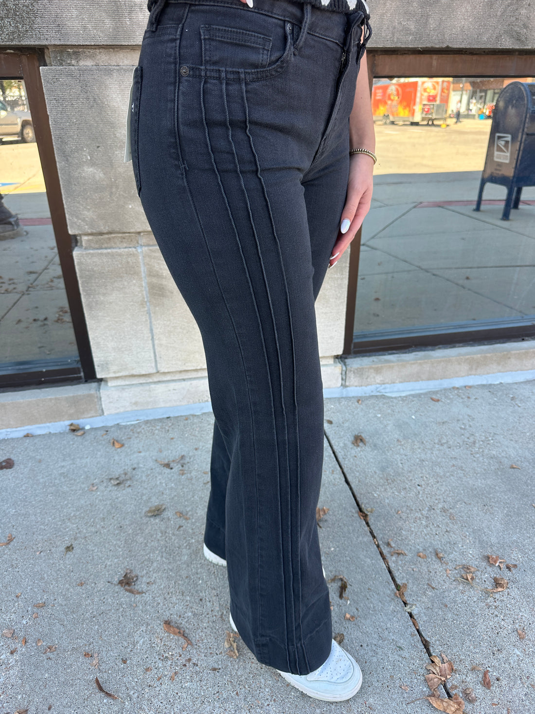 HIDDEN- Happi Comfort Flare