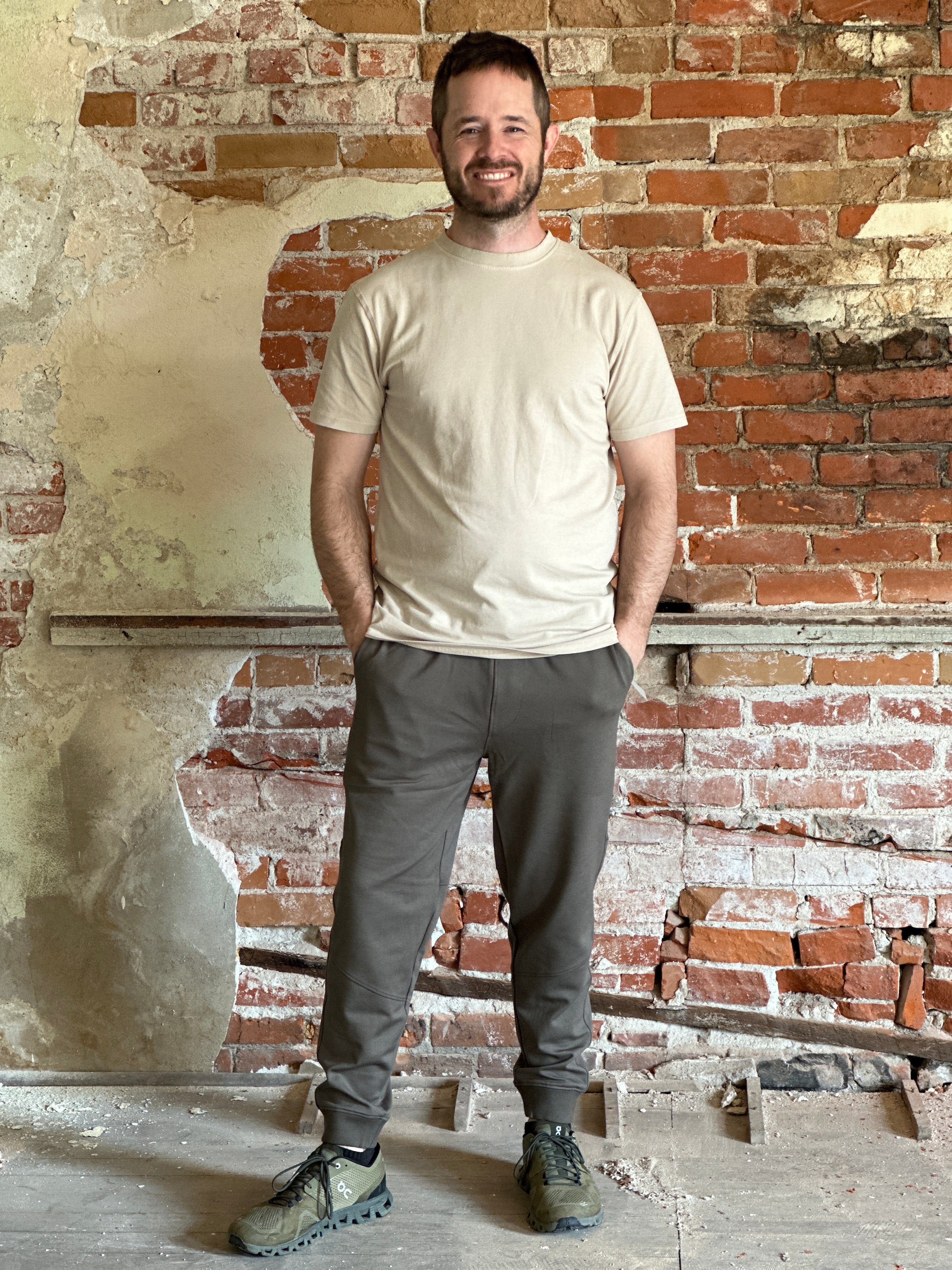 Devin Joggers-MENS