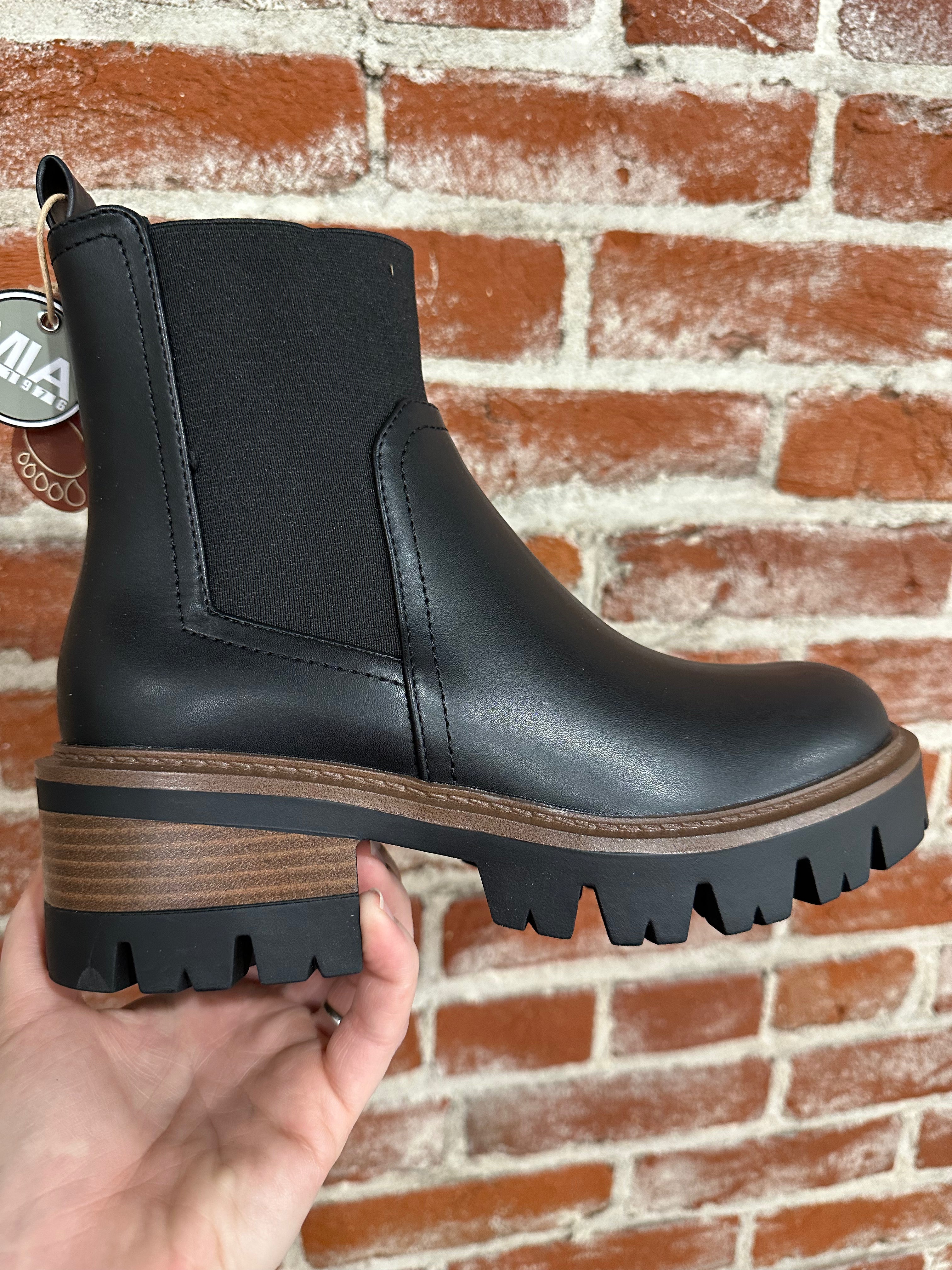 MIA Ives Boots