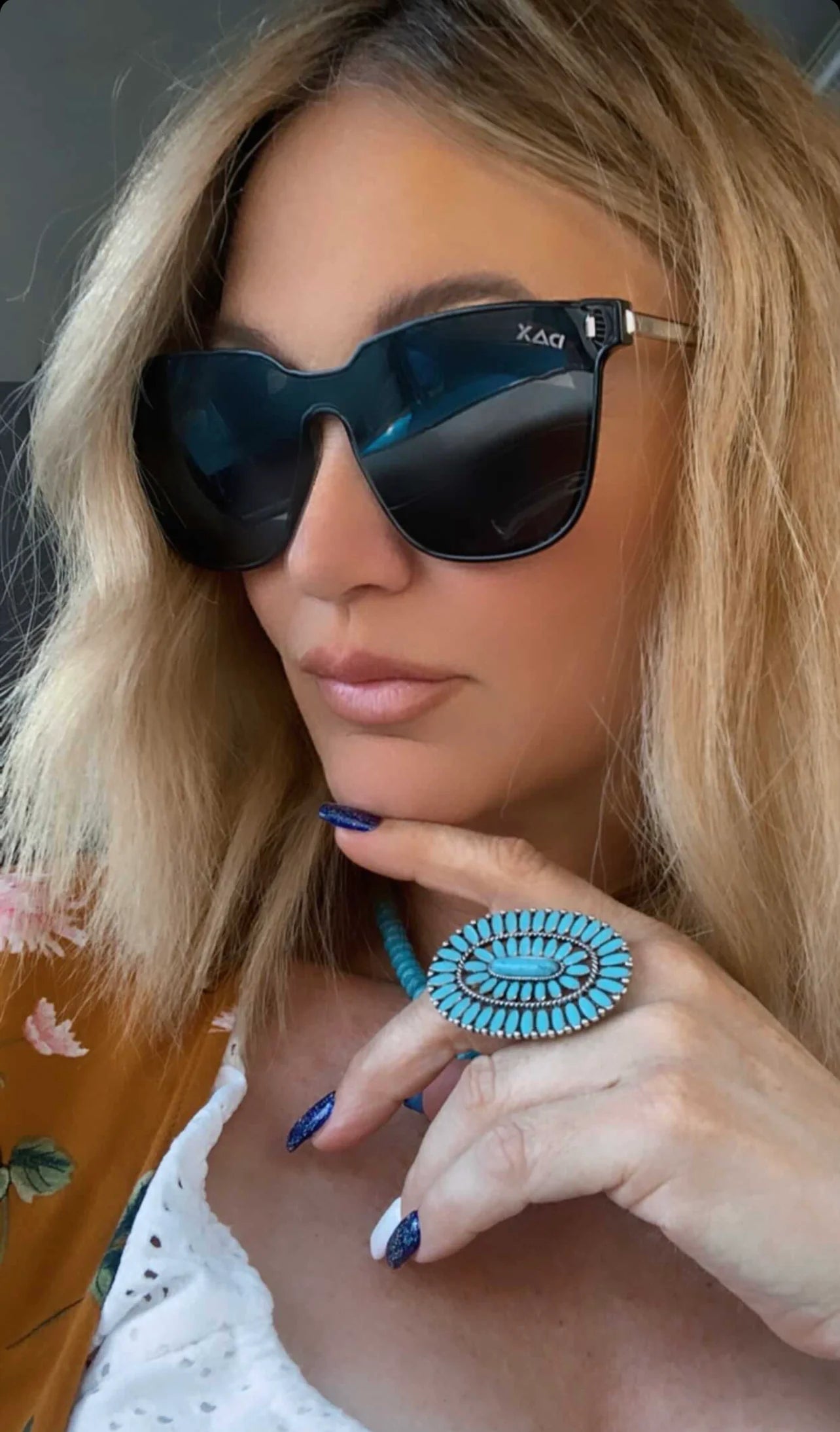Scout Black, Sunglasses