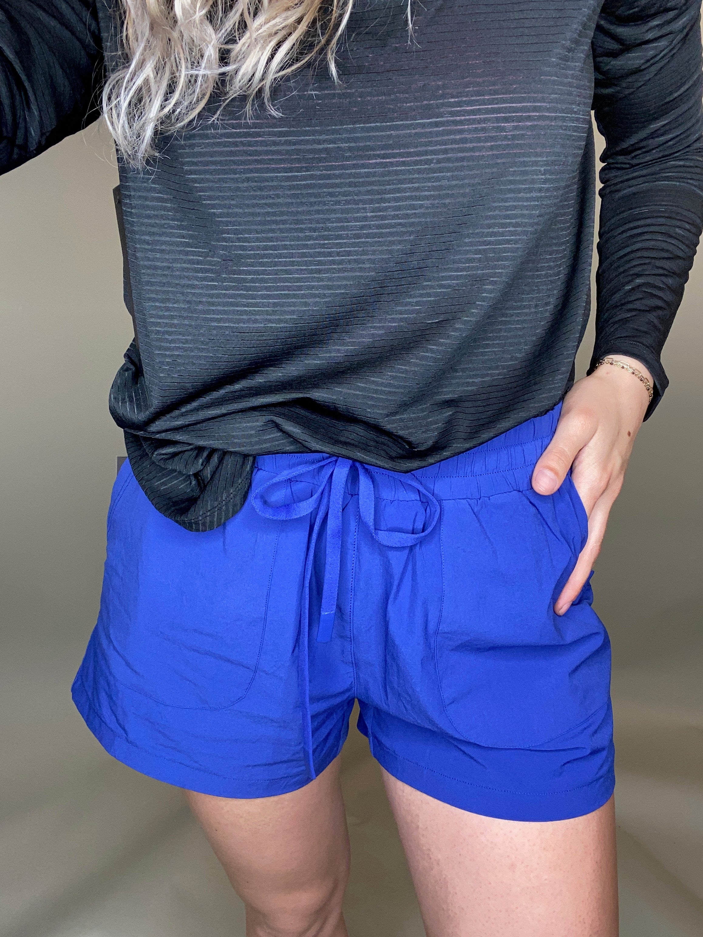 Athleisure Drawing Shorts