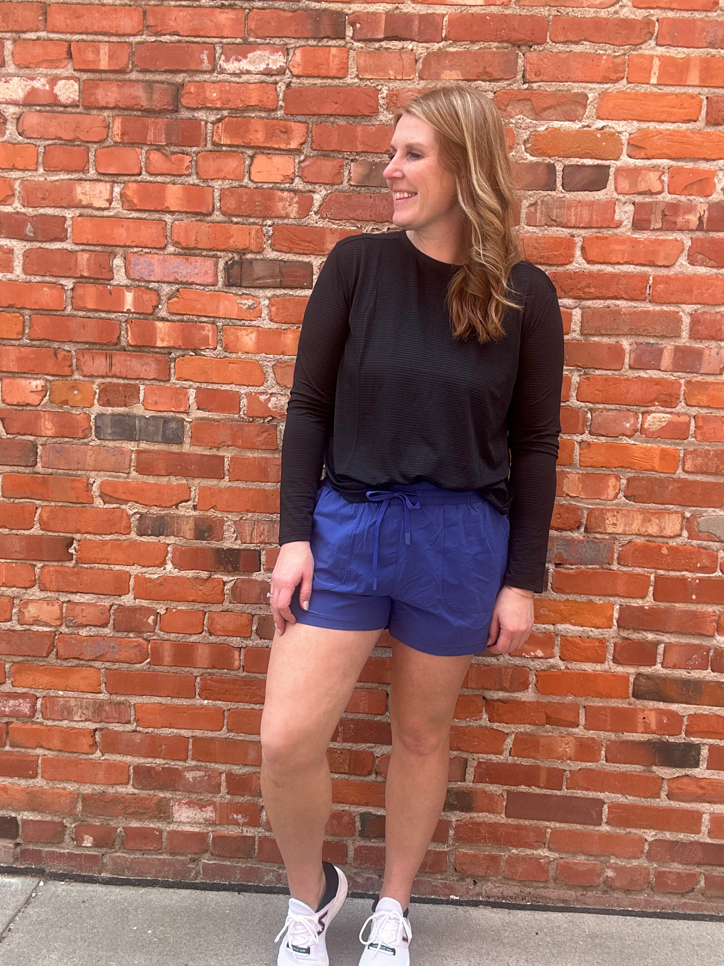Athleisure Drawing Shorts