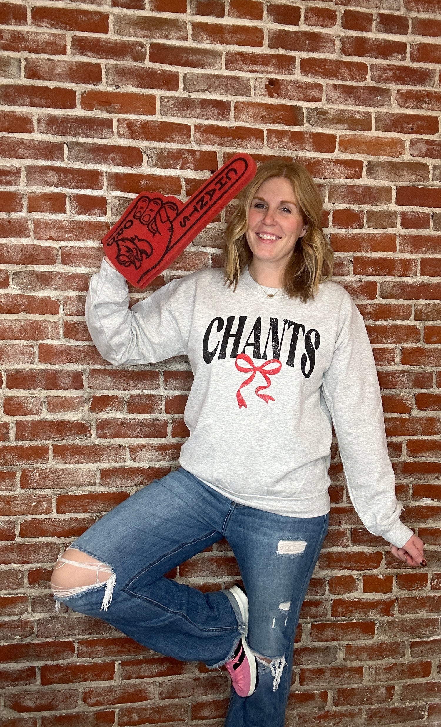 Chants Crewneck