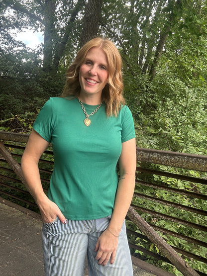 Cadynce Basic Tee