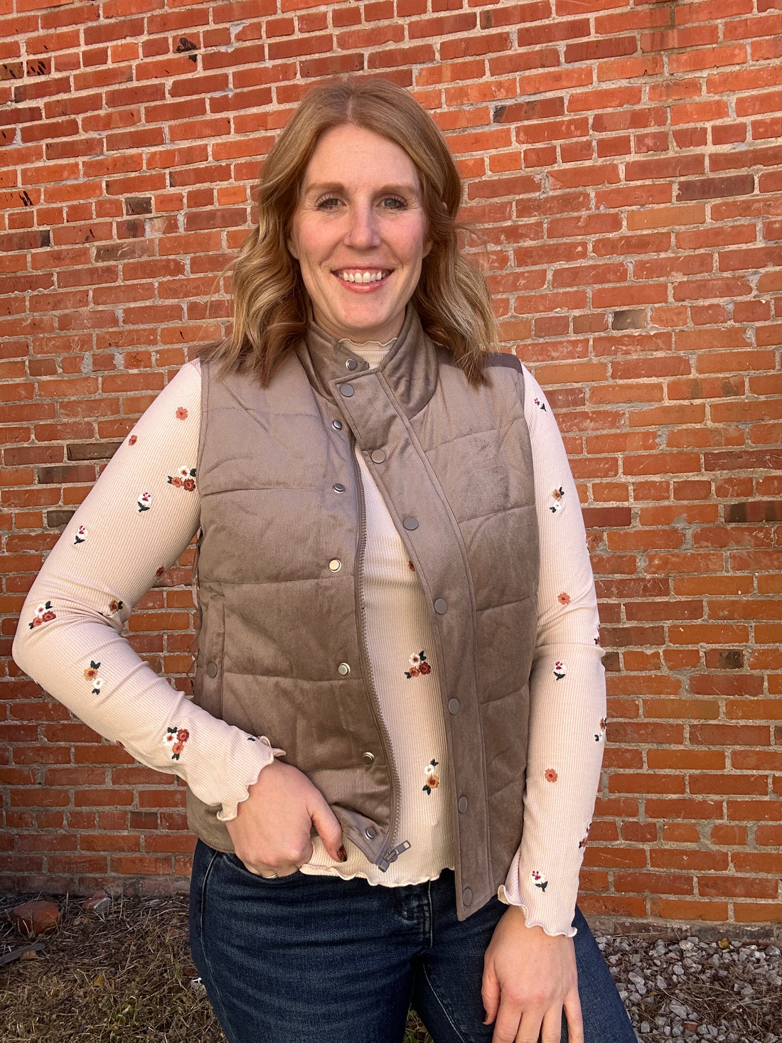 Floral Embroidered Rib Top