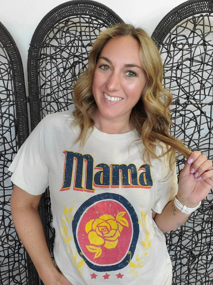 MAMA graphic tee