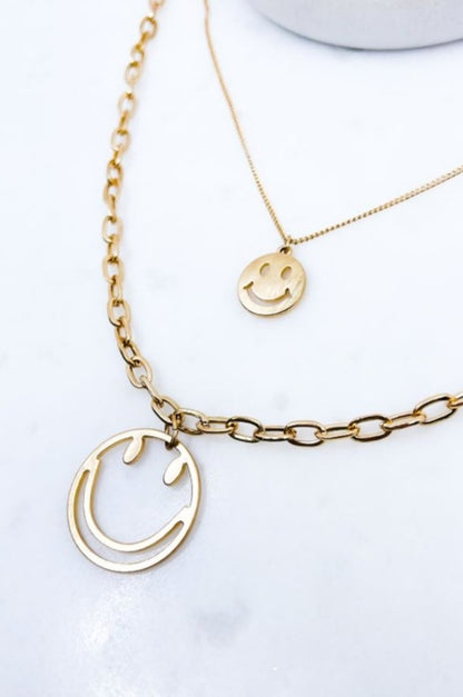 Layered Smiley Face Necklace - Gold